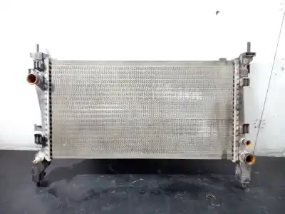 İkinci el araba yedek parçası SU RADYATÖRÜ için FIAT FIORINO  OEM IAM referansları L8066004 P2-B6-3 51780659