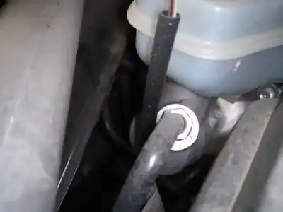 Peça sobressalente para automóvel em segunda mão bomba de travões por mercedes clase c (w205) lim. c 220 cdi bluetec (205.004) referências oem iam 