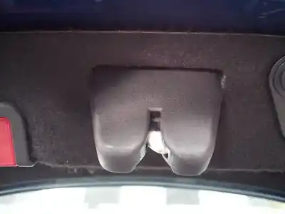 Peça sobressalente para automóvel em segunda mão fechadura do mala por mercedes clase c (w205) lim. c 220 cdi bluetec (205.004) referências oem iam 