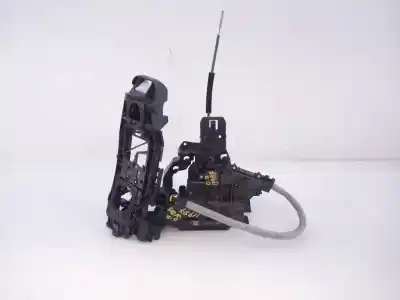 Peça sobressalente para automóvel em segunda mão fechadura da porta dianteira direita por mercedes clase c (w205) lim. c 220 cdi bluetec (205.004) referências oem iam a2220063999