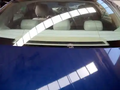 Peça sobressalente para automóvel em segunda mão farolim de travão central por mercedes clase c (w205) lim. c 220 cdi bluetec (205.004) referências oem iam 