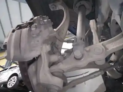Peça sobressalente para automóvel em segunda mão manga de eixo dianteira esquerda por mercedes clase c (w205) lim. c 220 cdi bluetec (205.004) referências oem iam 