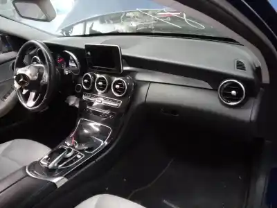 Peça sobressalente para automóvel em segunda mão tablier por mercedes clase c (w205) lim. c 220 cdi bluetec (205.004) referências oem iam 