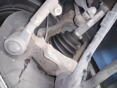 Second-hand car spare part front right knuckle for bmw x1 (e84) xdrive 20 d oem iam references 