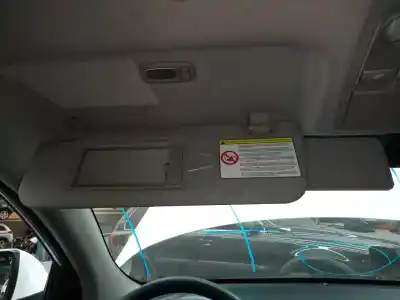 Second-hand car spare part left sunshade for kia sportage drive 4x2 oem iam references 