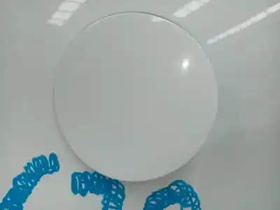 Second-hand car spare part outer fuel cap for kia sportage drive 4x2 oem iam references 