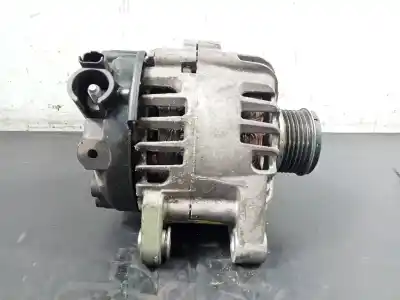 Pièce détachée automobile d'occasion Alternateur pour PEUGEOT 208 Active Références OEM IAM 9818677980 P3-B5-28-2 2713135A