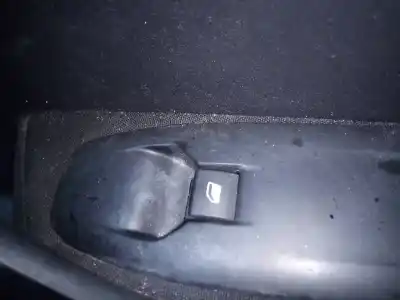 Pezzo di ricambio per auto di seconda mano interruttore alzacristalli anteriore destro per peugeot 208 active riferimenti oem iam 