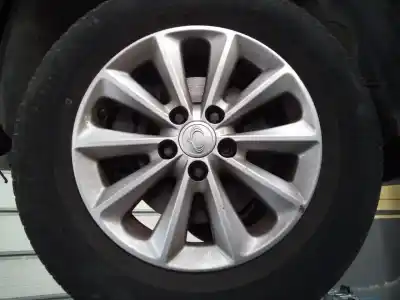 Автозапчастина б/у шина для SSANGYONG KORANDO Limited Plus 4x4 Посилання на OEM IAM 215/65/16  