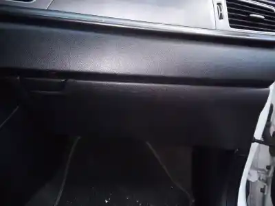 Автозапчастина б/у бардачок для KIA NIRO Concept Посилання на OEM IAM   