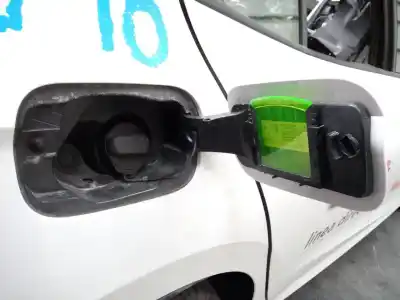 Second-hand car spare part outer fuel cap for skoda fabia active oem iam references   