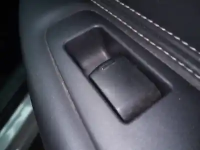 Pezzo di ricambio per auto di seconda mano comando alzacristalli posteriori destro per nissan qashqai (j10) acenta riferimenti oem iam 