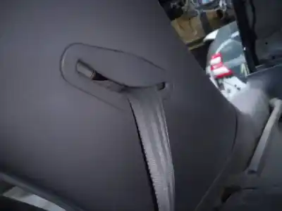 Автозапчасти б/у задний правый ремень безопасности за kia sorento i (jc) 2.5 crdi ссылки oem iam 