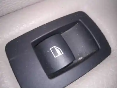 Peça sobressalente para automóvel em segunda mão botão / interruptor elevador vidro traseiro esquerdo por bmw serie 3 touring (e91) 330d referências oem iam 