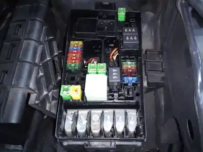 Peça sobressalente para automóvel em segunda mão caixa de fusíveis e relés por volkswagen tiguan advance bmt referências oem iam 