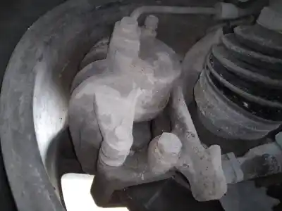 Peça sobressalente para automóvel em segunda mão pinça de travão dianteira esquerda por chrysler jeep cherokee (kj) 2.8 crd extreme referências oem iam 