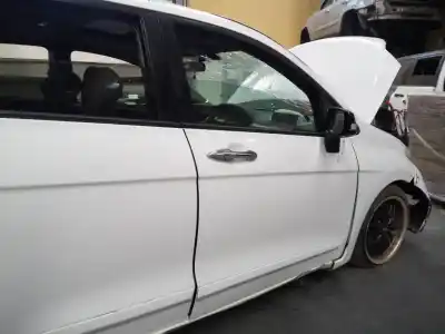 Автозапчастина б/у передні праві двері для honda fr-v (be) 2.2 i ctdi (be5) посилання на oem iam   