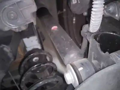 İkinci el araba yedek parçası  için RENAULT ZOE  OEM IAM referansları   