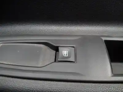 Peça sobressalente para automóvel em segunda mão botão / interruptor elevador vidro dianteiro direito por renault zoe bose referências oem iam 