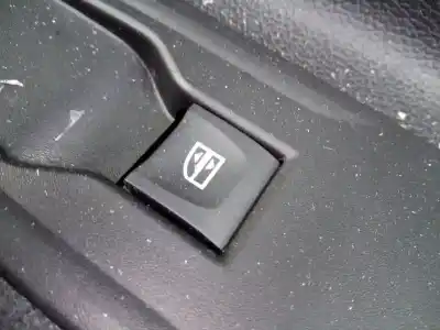 Pezzo di ricambio per auto di seconda mano interruttore alzacristalli anteriore destro per renault zoe bose riferimenti oem iam 
