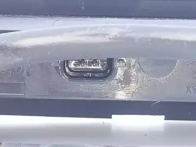 Peça sobressalente para automóvel em segunda mão farolim de travão central por renault zoe bose referências oem iam 265904593r e1-a1-43-2 