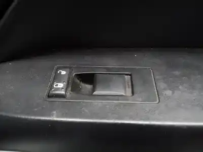Peça sobressalente para automóvel em segunda mão botão / interruptor elevador vidro dianteiro direito por chrysler jeep compass limited referências oem iam 