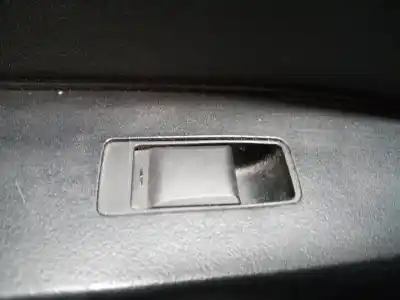 Peça sobressalente para automóvel em segunda mão botão / interruptor elevador vidro traseiro esquerdo por chrysler jeep compass limited referências oem iam 