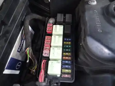 Pezzo di ricambio per auto di seconda mano scatola relè/fusibili per bmw mini cabrio (r52) one riferimenti oem iam 