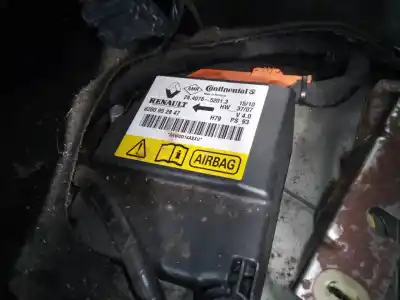 Pezzo di ricambio per auto di seconda mano Centralina Airbag per DACIA DUSTER Ambiance 4x2 Riferimenti OEM IAM 8200952847  