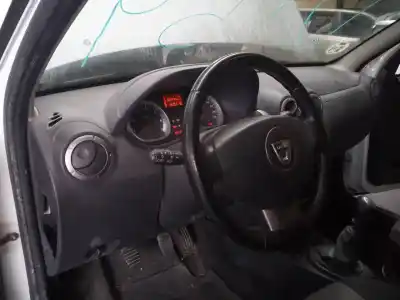 Автозапчасти б/у панель приборов за dacia duster laureate 4x2 ссылки oem iam   