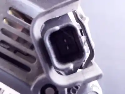 Автозапчастина б/у генератор для dacia duster laureate 4x2 посилання на oem iam 231007707r p3-a5-23-3 2113060935