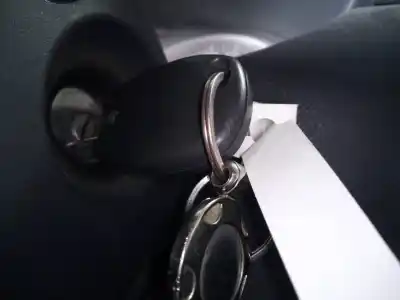 Second-hand car spare part Anti-theft Device for DACIA DUSTER Laureate 4x2 OEM IAM references   