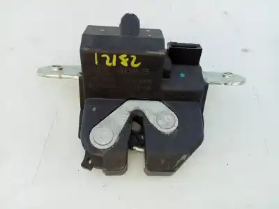 Second-hand car spare part trunk lock for opel corsa e selective oem iam references 13481535 e2-b6-65-1 430036418