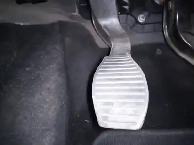 Peça sobressalente para automóvel em segunda mão pedal da embreagem por opel corsa e selective referências oem iam 