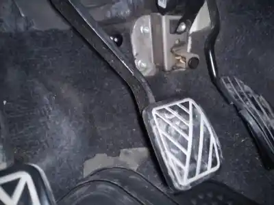 Pezzo di ricambio per auto di seconda mano Pedale Del Freno per SUZUKI JIMNY SN (FJ) Techo metálico Riferimenti OEM IAM   