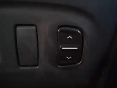 Second-hand car spare part  for DACIA SANDERO  OEM IAM references   