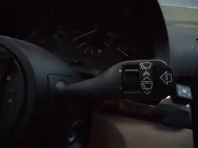 Peça sobressalente para automóvel em segunda mão comutador de limpa vidros por bmw x5 (e53) 3.0i referências oem iam 