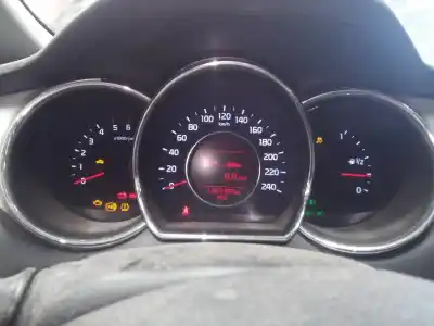 Peça sobressalente para automóvel em segunda mão quadrante por kia cee´d drive referências oem iam 94003a2323 e3-a3-25-3 a2c944387000020725