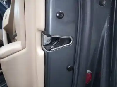 Peça sobressalente para automóvel em segunda mão fechadura da porta dianteira direita por bmw serie 5 berlina (e60) 520d referências oem iam 