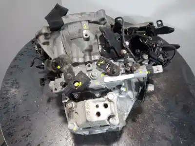 Peça sobressalente para automóvel em segunda mão caixa de velocidades por hyundai i30 style referências oem iam s81767 m1-a3-103 570556