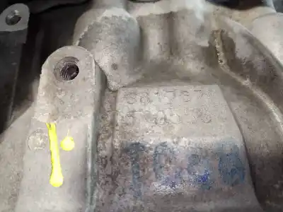 Peça sobressalente para automóvel em segunda mão caixa de velocidades por hyundai i30 style referências oem iam s81767 m1-a3-103 570556