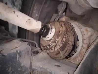 Peça sobressalente para automóvel em segunda mão transmissão traseira direita por toyota rav 4 (a2) 2.0 d-4d executive 4x4 (2003->) referências oem iam 