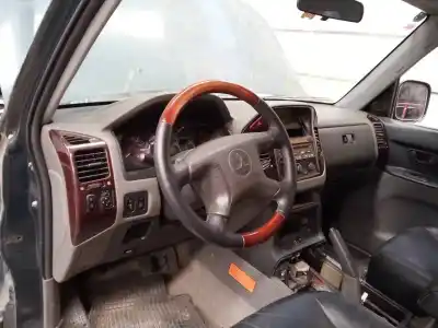 Автозапчастина б/у панель приладів для mitsubishi montero (v60/v70) 3.2 di-d avance посилання на oem iam   