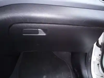 Pezzo di ricambio per auto di seconda mano scatola di guanti per hyundai i20 trend blue riferimenti oem iam 