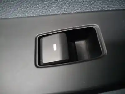 Pezzo di ricambio per auto di seconda mano comandi alzacristalli posteriore sinistro per hyundai i20 trend blue riferimenti oem iam 