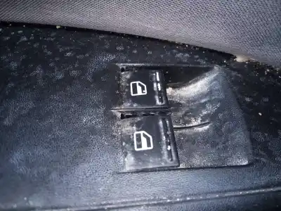 Автозапчастина б/у передні вікний вмикач для seat leon (1p1) reference посилання на oem iam 