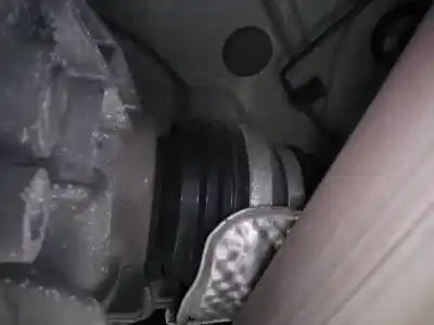 Автозапчастина б/у трансмісія задня ліва для porsche macan (typ ) s diesel посилання на oem iam 