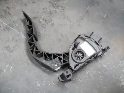 Автозапчастина б/у педаль акселератора для porsche macan (typ ) s diesel посилання на oem iam 8k1723523a