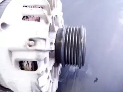 Second-hand car spare part alternator for kia cee´d drive oem iam references 373002a850 p3-a4-8-4 2611067