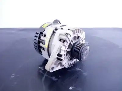 Second-hand car spare part alternator for kia cee´d drive oem iam references 373002a850 p3-a4-8-4 2611067